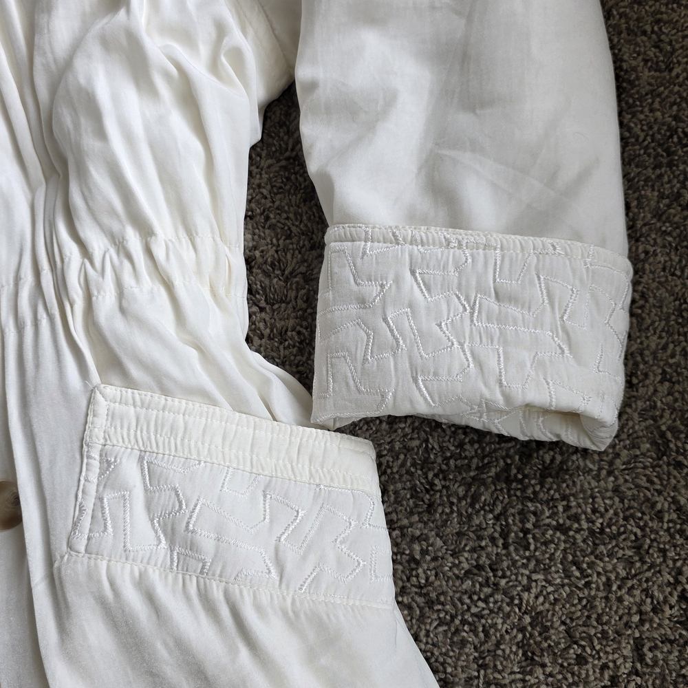 Express Vitange Withe Padded Oversized Winter Emb… - image 8